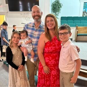 Meet your Posher, Jennifer